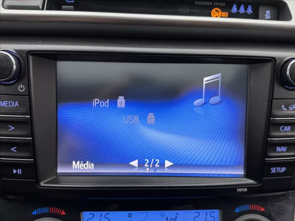 Toyota RAV4 2,5 114kW HYBRID LED KŮŽE 360° - foto 19