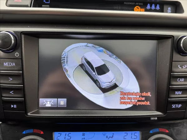 Toyota RAV4 2,5 114kW HYBRID LED KŮŽE 360° - foto 22