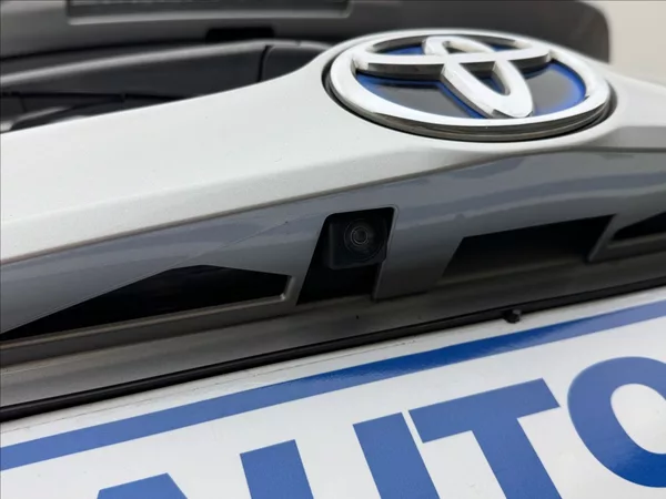 Toyota RAV4 2,5 114kW HYBRID LED KŮŽE 360° - foto 41