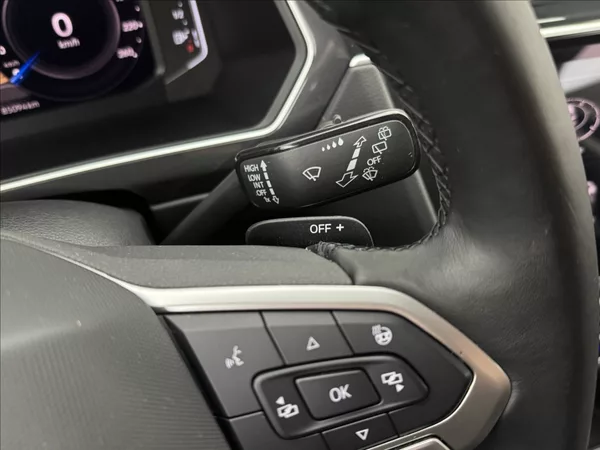 Volkswagen Tiguan 2,0 DSG DPH ACC NZTOP VC TAŽNÉ - foto 12