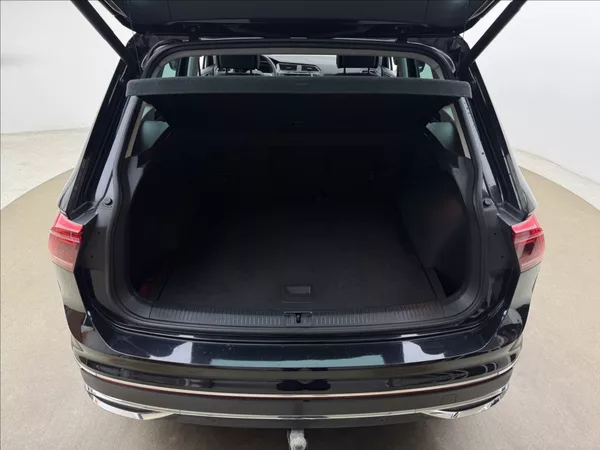 Volkswagen Tiguan 2,0 DSG DPH ACC NZTOP VC TAŽNÉ - foto 49
