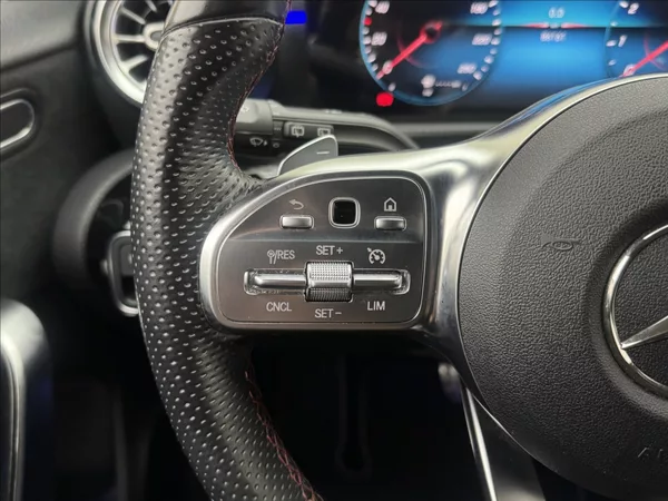 Mercedes-Benz Třídy A 1,3 AMG DPH KAMERA VÝHŘEV ČR - foto 10
