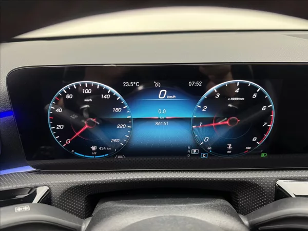 Mercedes-Benz Třídy A 1,3 AMG DPH KAMERA VÝHŘEV ČR - foto 13