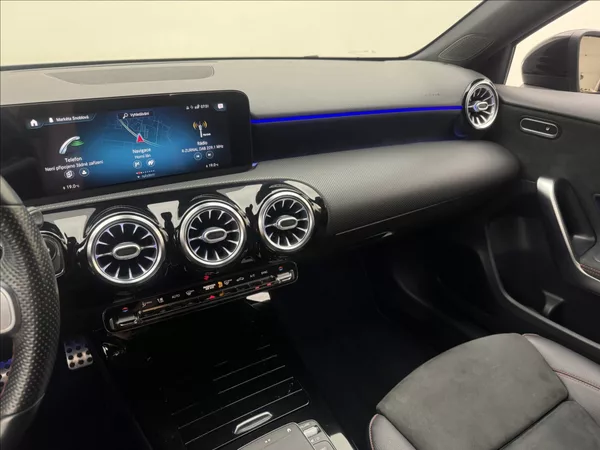 Mercedes-Benz Třídy A 1,3 AMG DPH KAMERA VÝHŘEV ČR - foto 15
