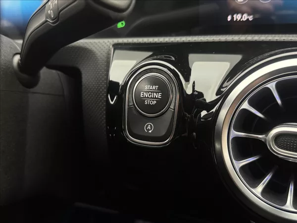 Mercedes-Benz Třídy A 1,3 AMG DPH KAMERA VÝHŘEV ČR - foto 16
