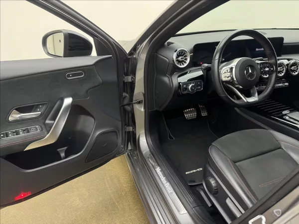 Mercedes-Benz Třídy A 1,3 AMG DPH KAMERA VÝHŘEV ČR - foto 30