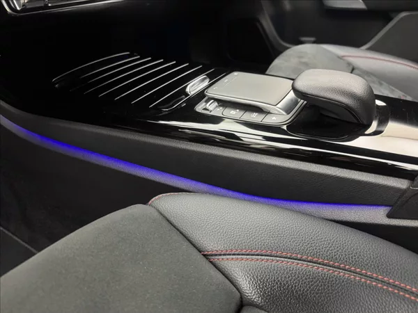 Mercedes-Benz Třídy A 1,3 AMG DPH KAMERA VÝHŘEV ČR - foto 35