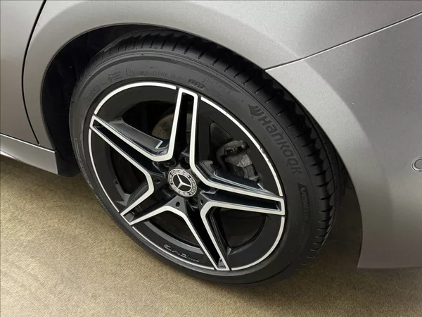 Mercedes-Benz Třídy A 1,3 AMG DPH KAMERA VÝHŘEV ČR - foto 39