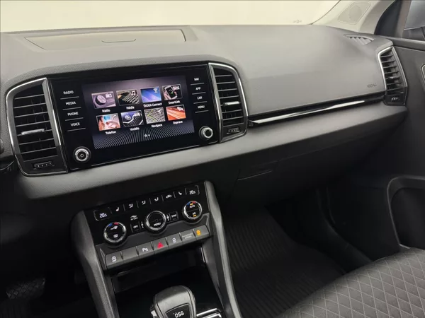 Škoda Karoq 1,6 DSG ACC STYLE+ NAVI KAMERA - foto 12