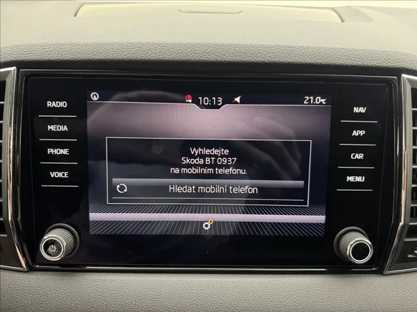 Škoda Karoq 1,6 DSG ACC STYLE+ NAVI KAMERA - foto 15