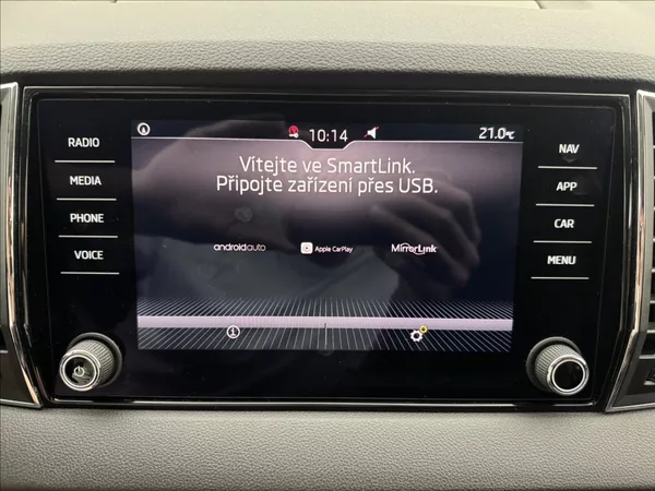 Škoda Karoq 1,6 DSG ACC STYLE+ NAVI KAMERA - foto 16