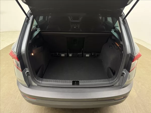 Škoda Karoq 1,6 DSG ACC STYLE+ NAVI KAMERA - foto 39
