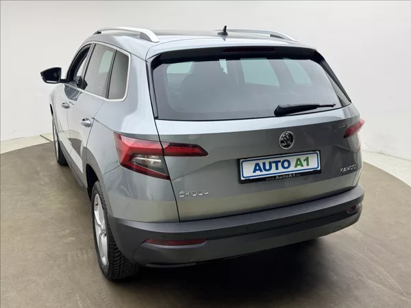 Škoda Karoq 1,6 DSG ACC STYLE+ NAVI KAMERA - foto 6
