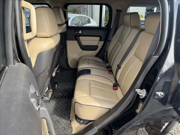 Hummer H3 3,5 AUT KŮŽE 4X4 STAN NAVIJÁK - foto 27