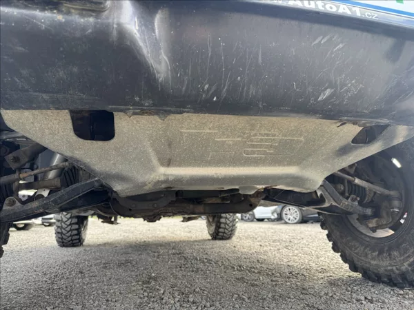 Hummer H3 3,5 AUT KŮŽE 4X4 STAN NAVIJÁK - foto 29