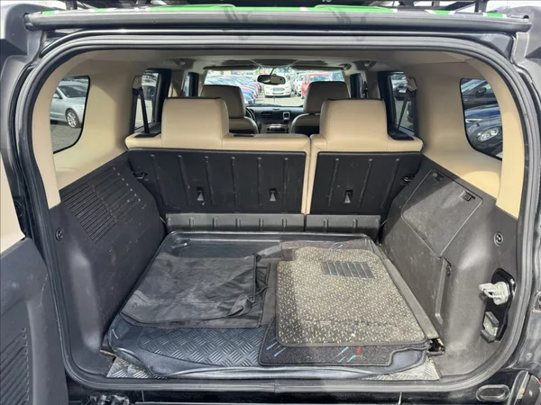 Hummer H3 3,5 AUT KŮŽE 4X4 STAN NAVIJÁK - foto 39
