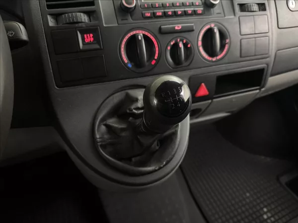 Volkswagen Transporter 1,9 75kW DPH 2XCAB VALNÍK TZ