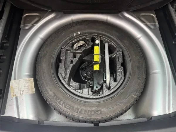 Škoda Superb 2,0 TDi DSG ALU COLUMBUS TAŽNÉ - foto 31