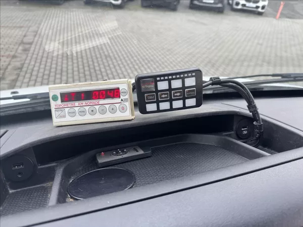 Iveco Daily 2,3 PLOŠINA DPH NAVI KAMERA - foto 15