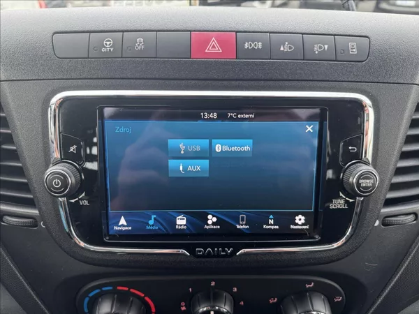 Iveco Daily 2,3 PLOŠINA DPH NAVI KAMERA - foto 18