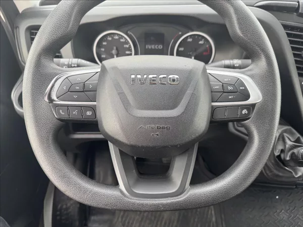 Iveco Daily 2,3 PLOŠINA DPH NAVI KAMERA - foto 9