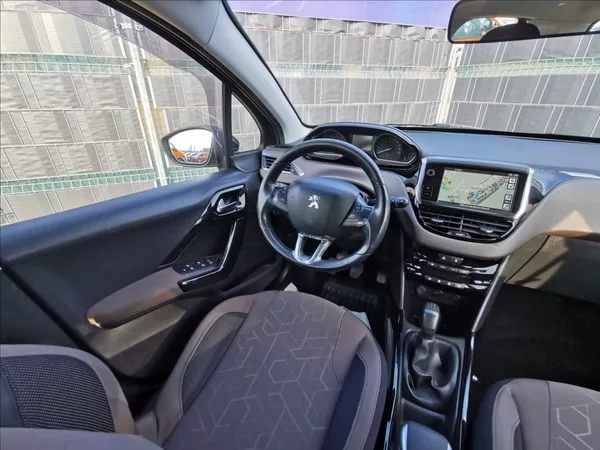 Peugeot 2008 1.4 HDi Active - foto 6