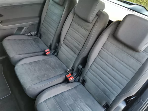 Volkswagen Touran 2.0 TDI Comfortline/LED - foto 18