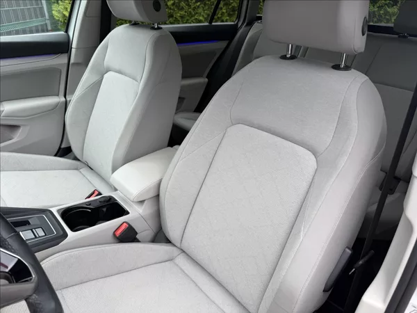 Volkswagen Golf VIII 2.0 TDI Life Matrix/Panor - foto 21