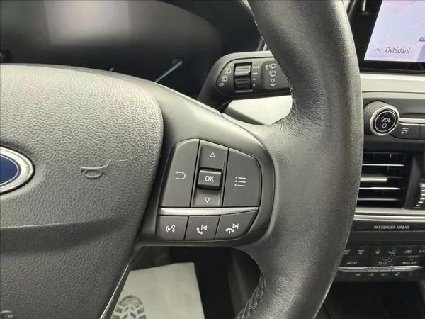 Ford Focus 1.5 TDCi EcoBlue - foto 13