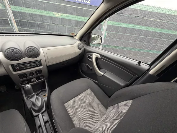 Dacia Sandero 1.4 - foto 10