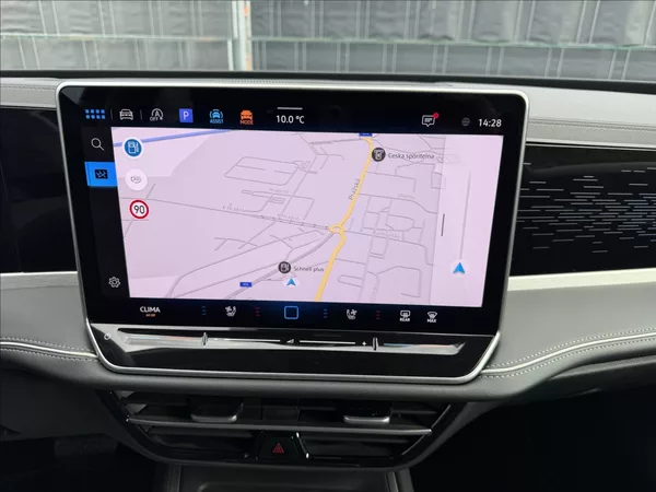 Volkswagen Passat 1.5 eTSI Business/HUD/ERGO - foto 10