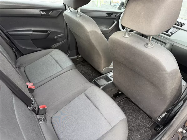 Škoda Fabia III 1.0 TSI Active - foto 15