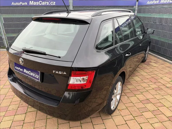 Škoda Fabia III 1.0 TSI Active - foto 5