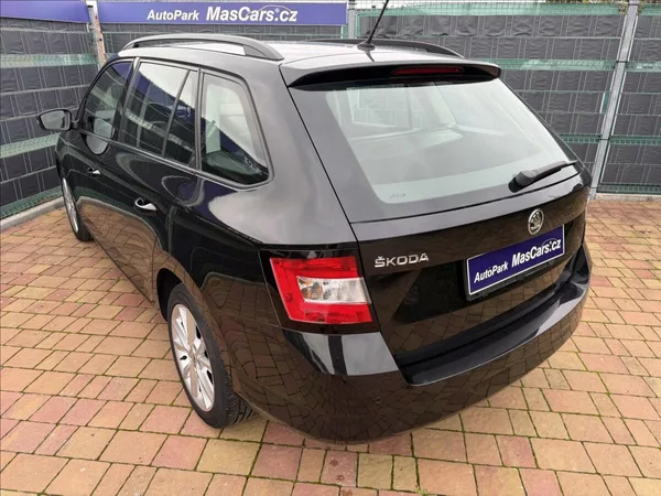 Škoda Fabia III 1.0 TSI Active - foto 6