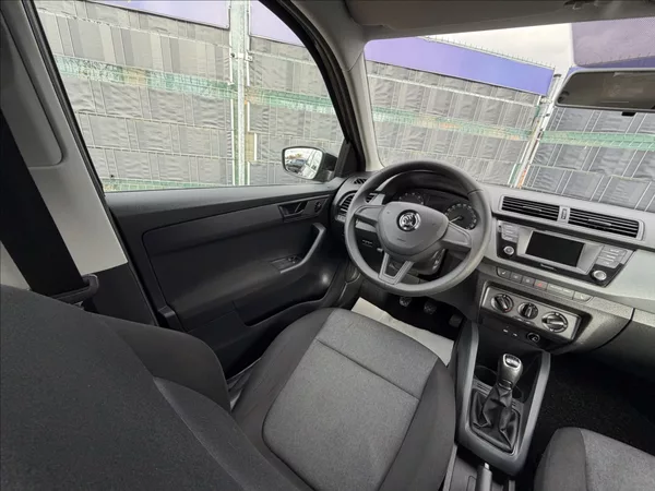 Škoda Fabia III 1.0 TSI Active - foto 8
