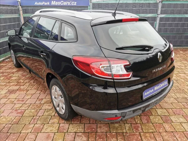 Renault Mégane 1.5 dCi Grandtour - foto 7