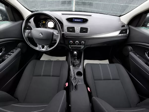 Renault Mégane 1.5 dCi Grandtour - foto 8