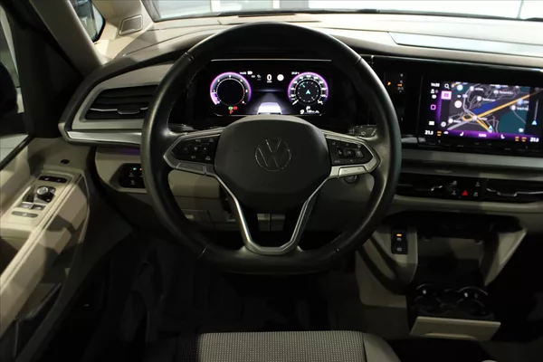 Volkswagen Multivan T7 TDi DSG Edition ACC/NezTop/ - foto 13