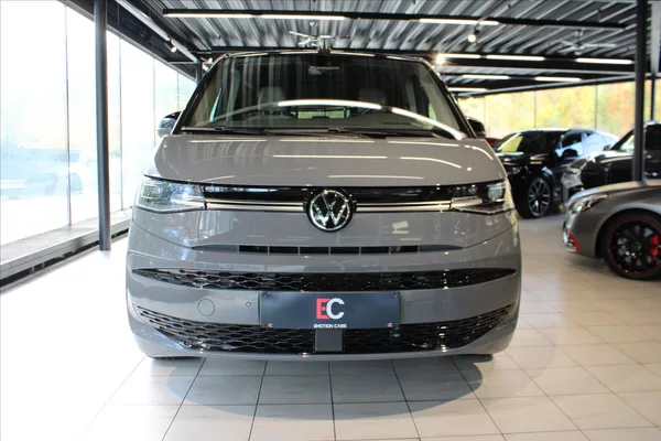 Volkswagen Multivan T7 TDi DSG Edition ACC/NezTop/ - foto 2