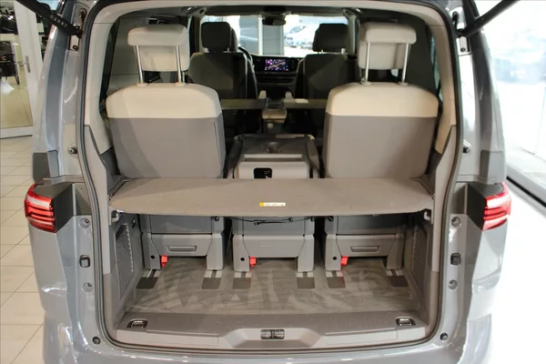 Volkswagen Multivan T7 TDi DSG Edition ACC/NezTop/ - foto 34
