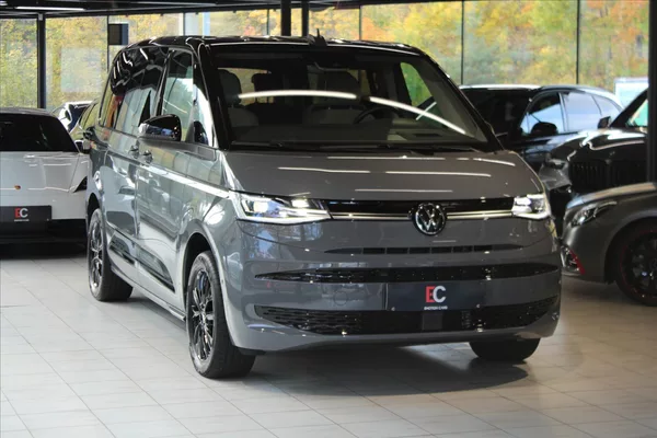 Volkswagen Multivan T7 TDi DSG Edition ACC/NezTop/ - foto 37