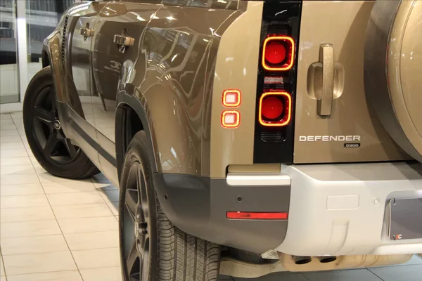Land Rover Defender 110 D300 SE ACC/NezTop/360°/Ta - foto 29
