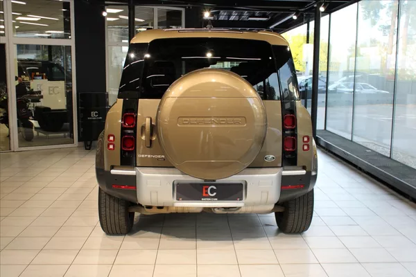 Land Rover Defender 110 D300 SE ACC/NezTop/360°/Ta - foto 5