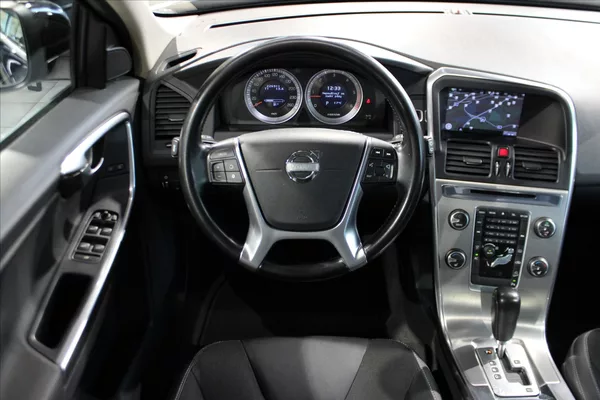 Volvo XC60 D3 AWD Polestar DPH/Tažné - foto 13