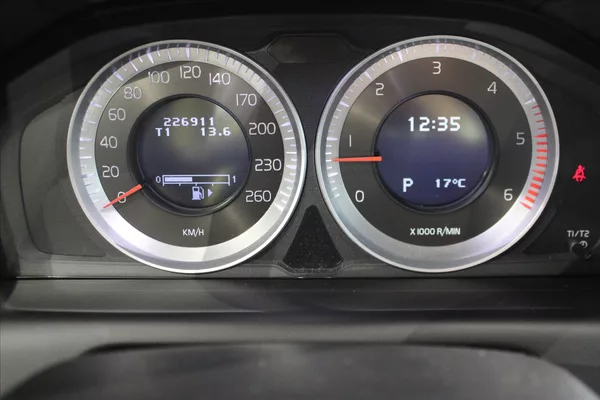 Volvo XC60 D3 AWD Polestar DPH/Tažné - foto 14