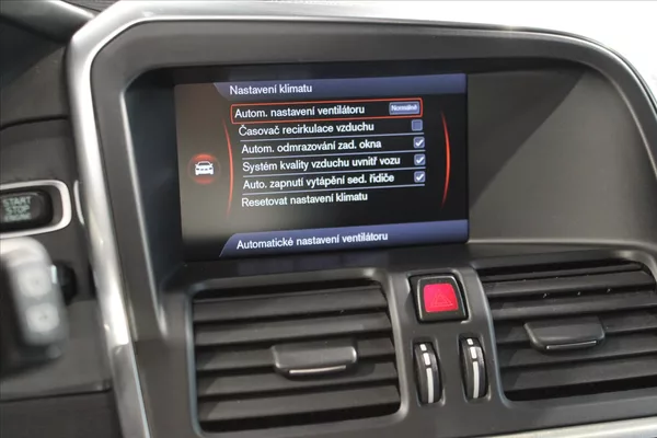 Volvo XC60 D3 AWD Polestar DPH/Tažné - foto 17