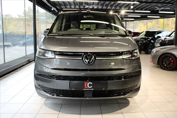 Volkswagen Multivan T7 TDi DSG Edition ACC/NezTop/ - foto 2