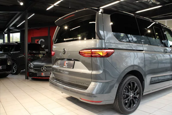 Volkswagen Multivan T7 TDi DSG Edition ACC/NezTop/ - foto 34