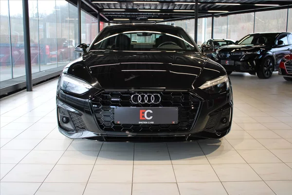 Audi A5 Coupé 40 TDi quattro S Line AC - foto 2