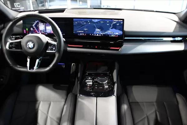 BMW Řada 5 520d xDrive M Sport Pro DAProf - foto 14